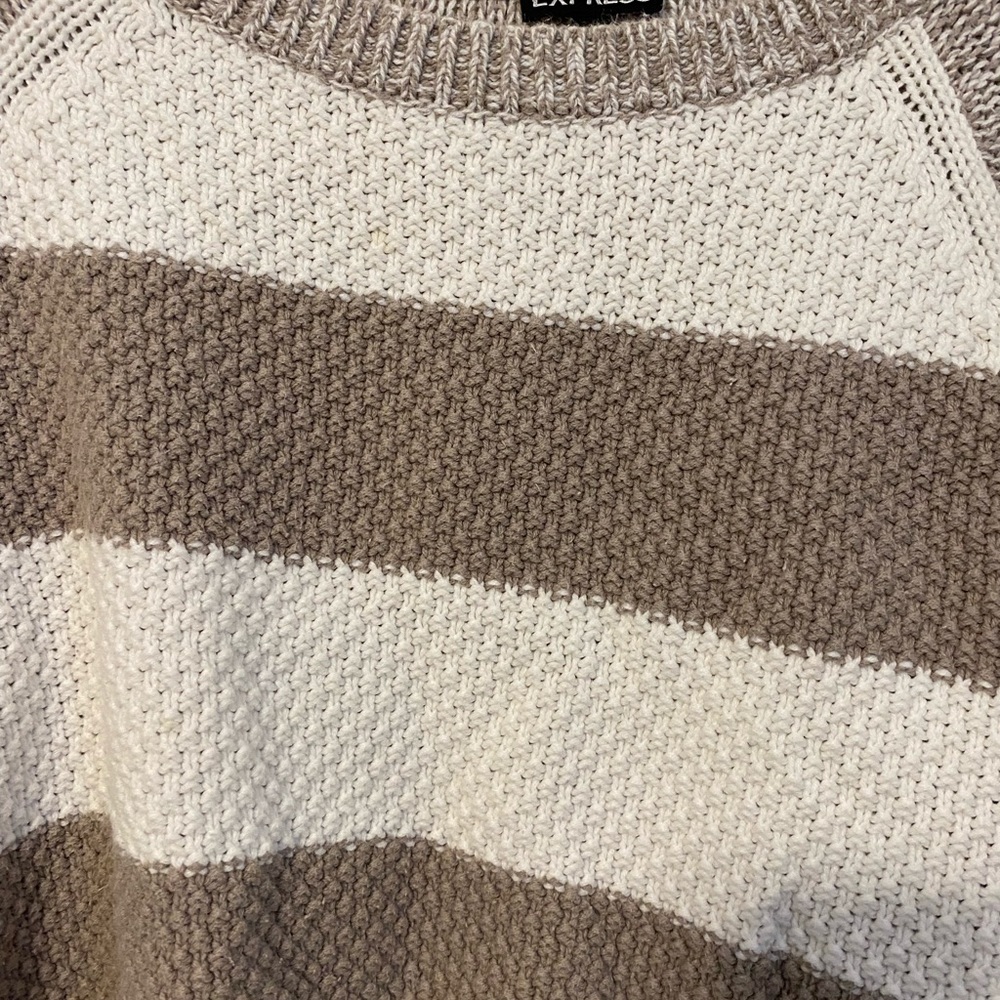 Express crop sweater - Picture 2 of 3